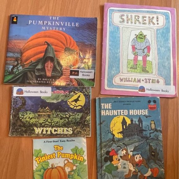 K-3/Early childhood  Halloween Book Lot - Picture 4 of 5